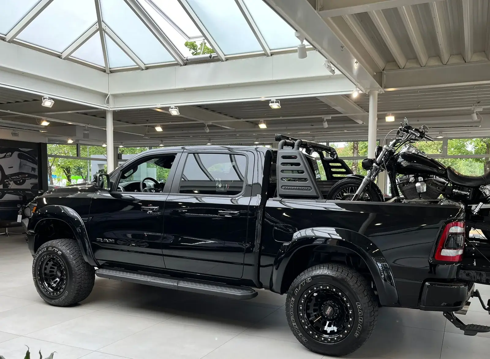 PiggyBack System am Pickup positionieren